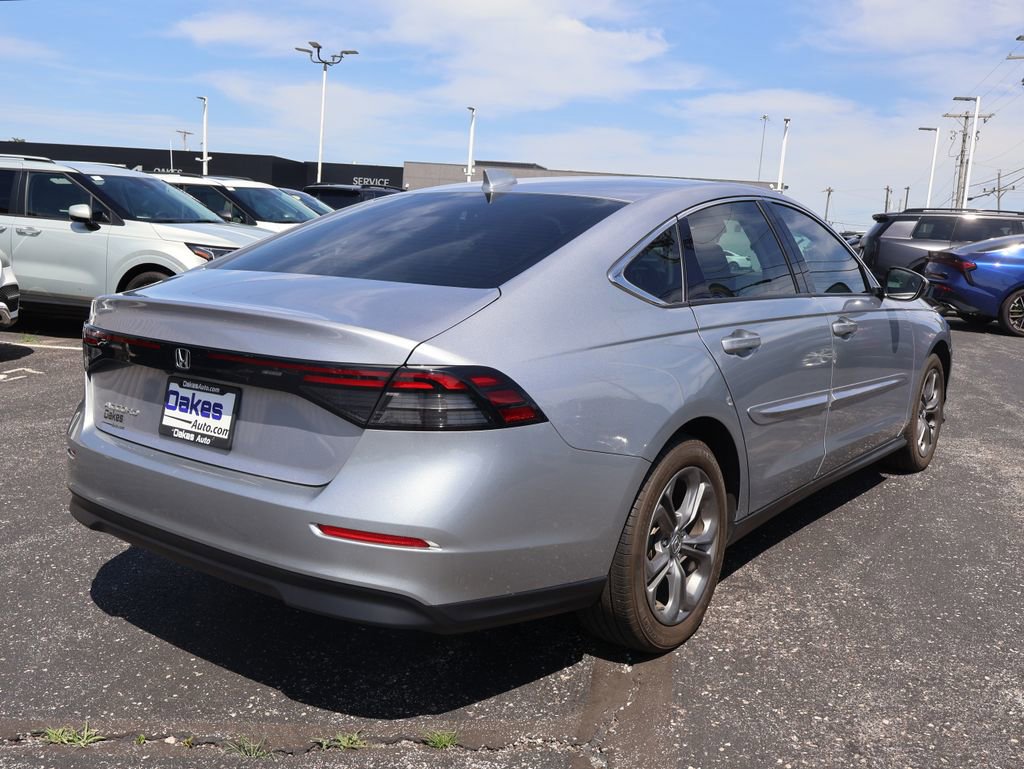 Used 2023 Honda Accord EX image 8