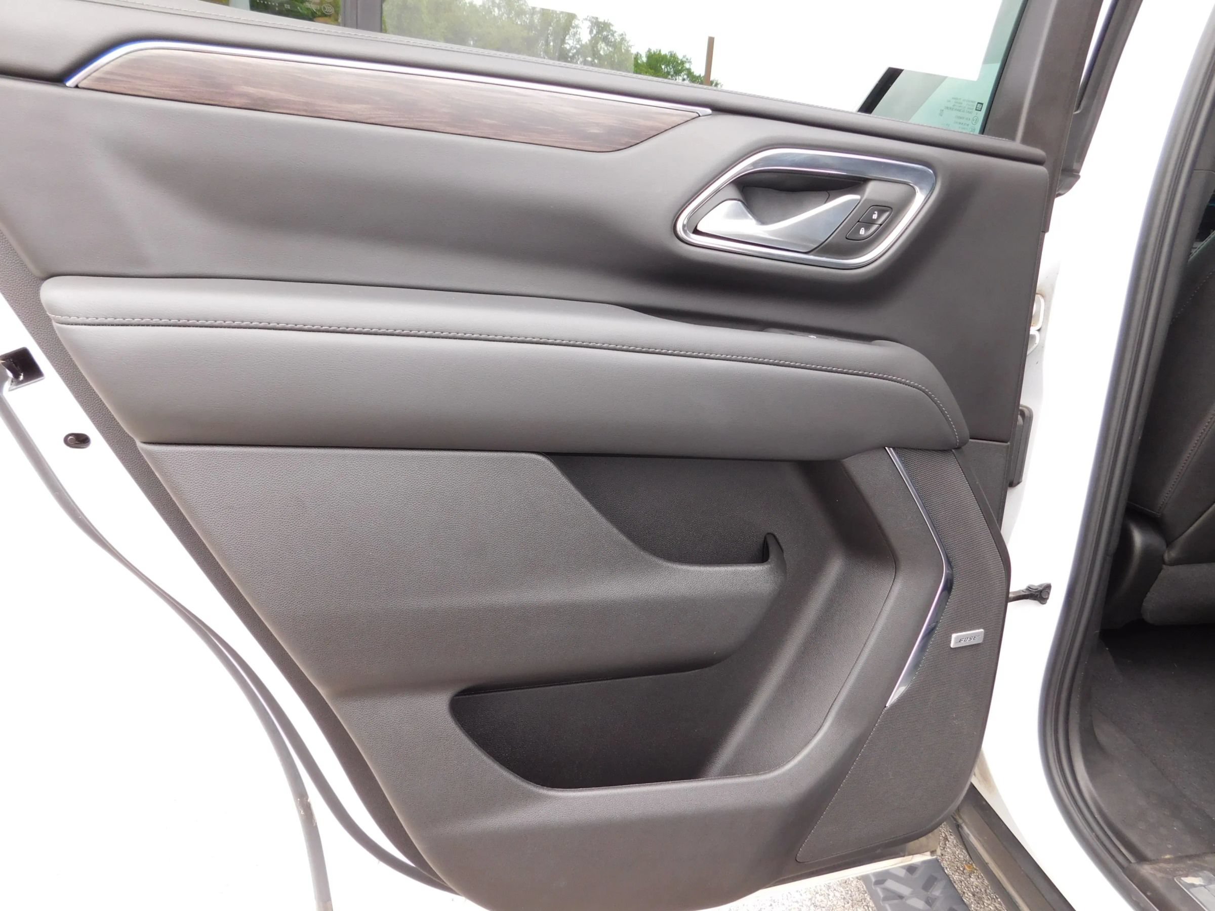 Used 2023 Chevrolet Tahoe Z71 AWD/4WD image 11