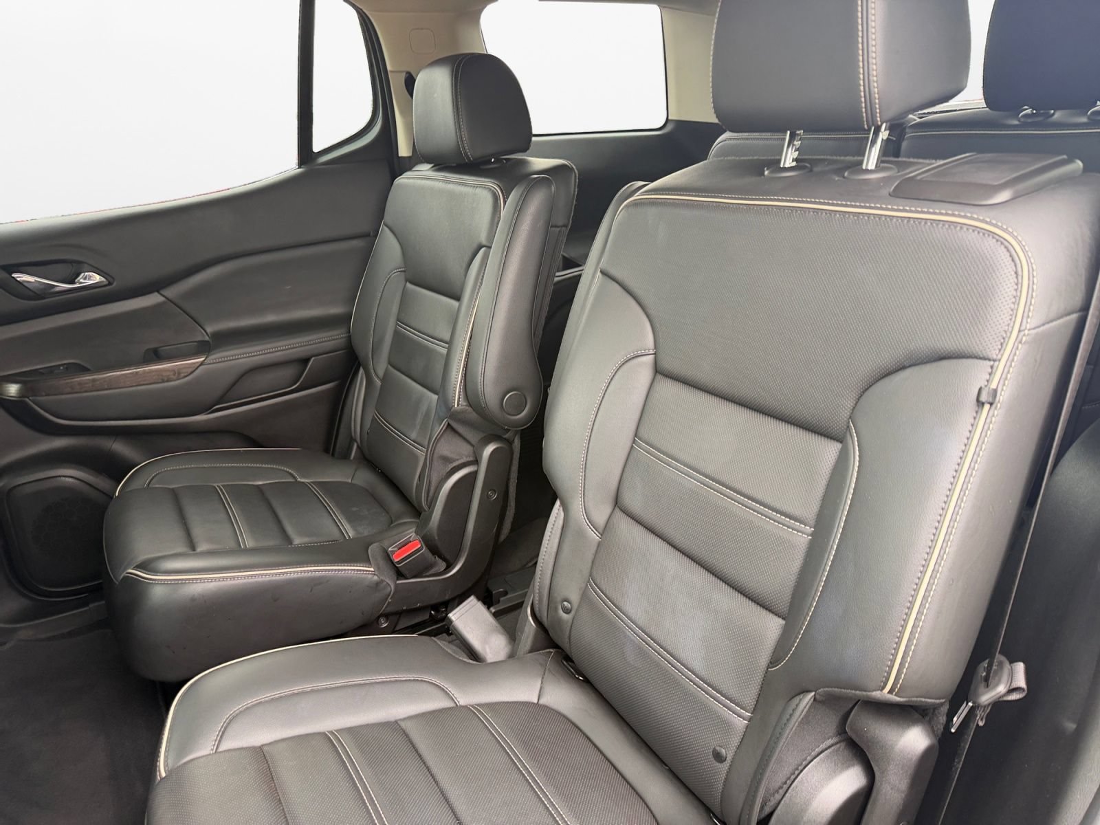 Used 2023 GMC Acadia Denali w/ Denali Ultimate Package AWD/4WD image 15