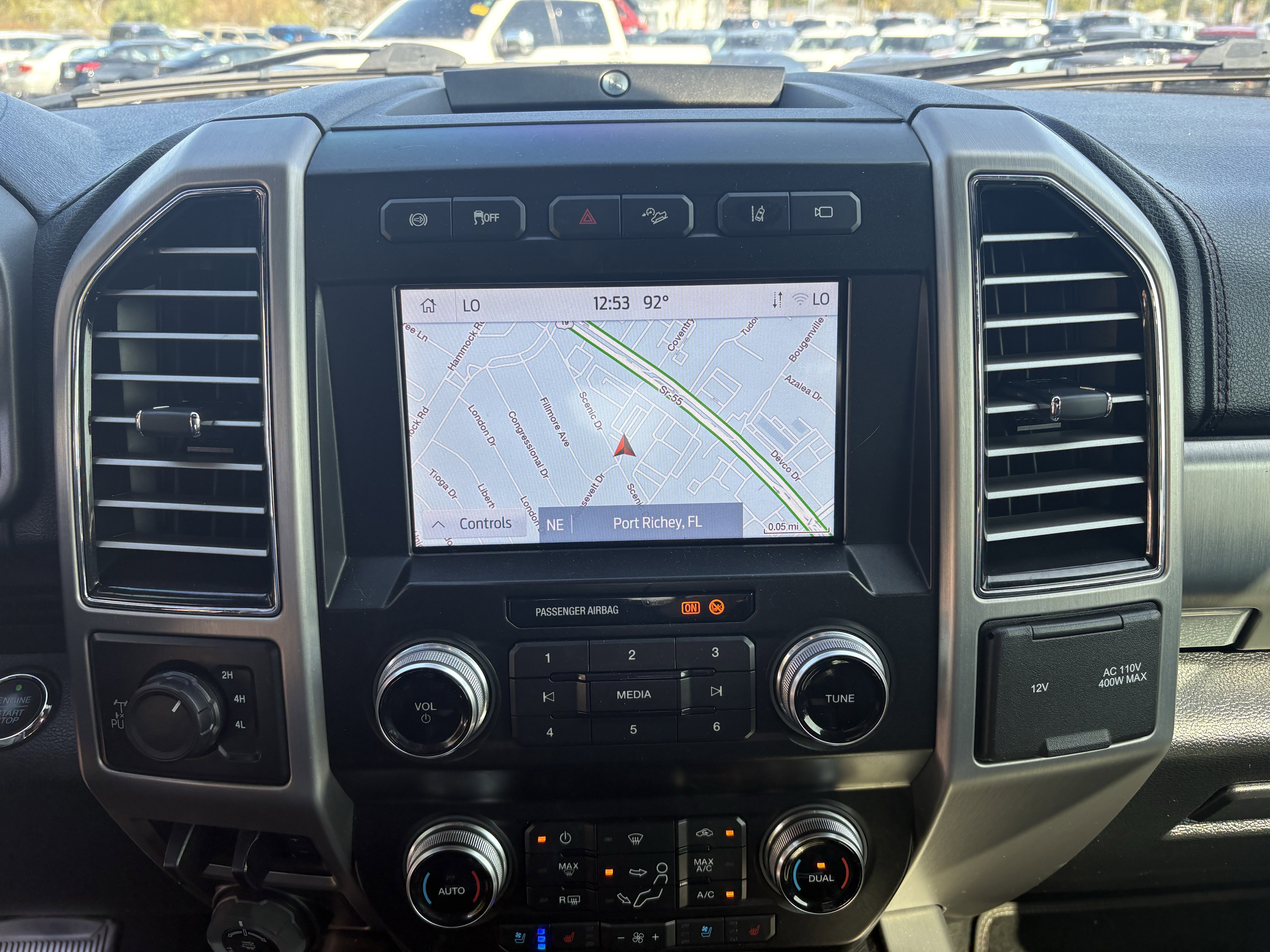 Used 2020 Ford F250 Platinum w/ FX4 Off-Road Package image 21