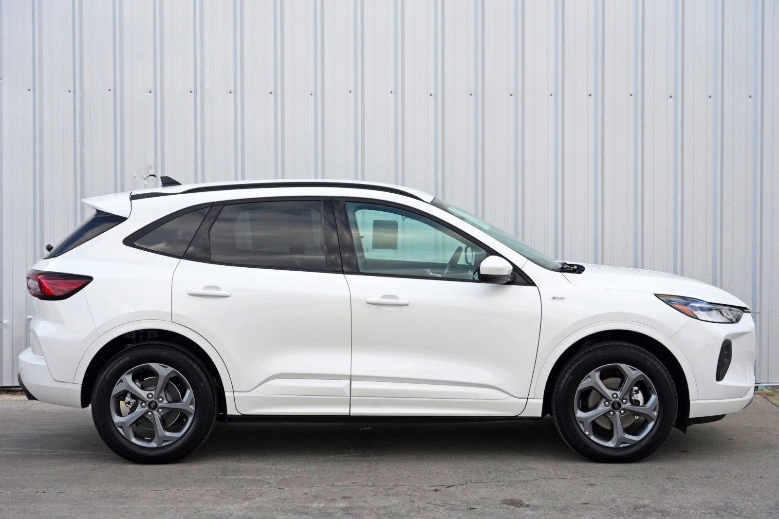 Used 2024 Ford Escape ST-Line Select image 47