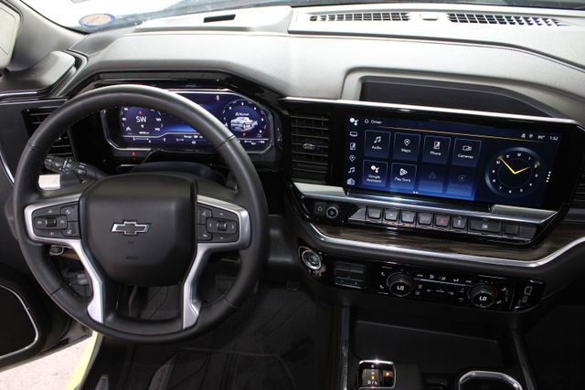 Used 2024 Chevrolet Silverado 1500 RST w/ Convenience Package II AWD/4WD image 26