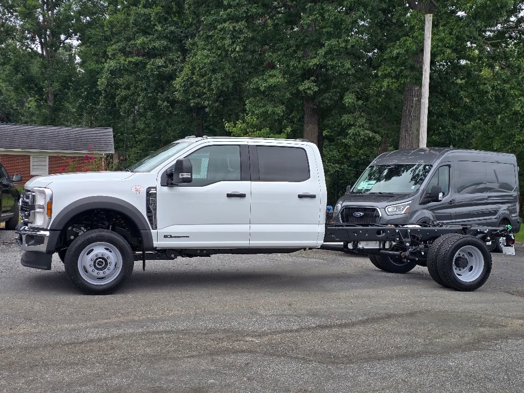New 2025 Ford F450 XLT AWD/4WD image 23