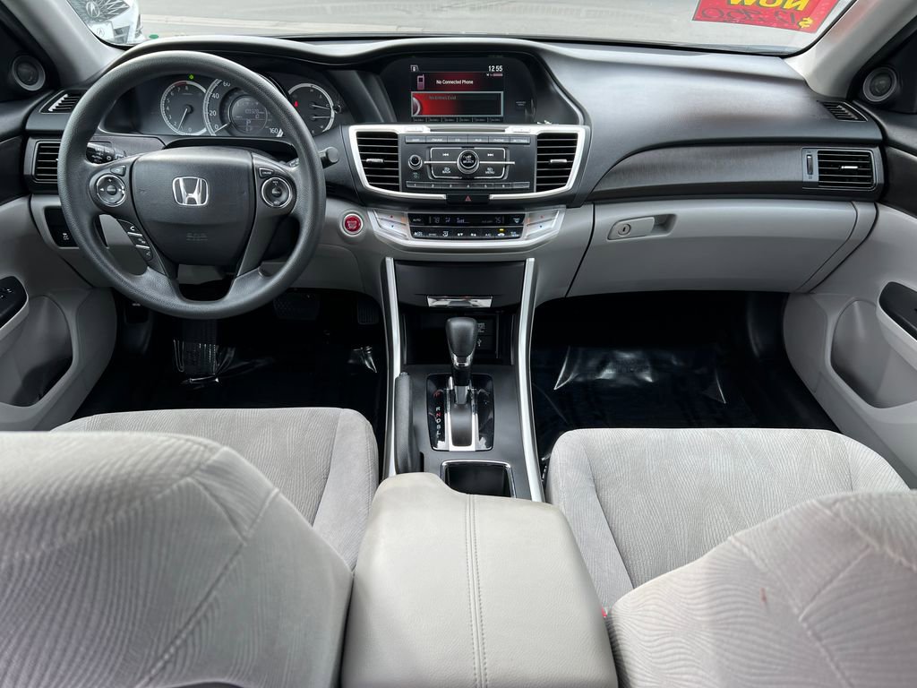Used 2013 Honda Accord EX image 31