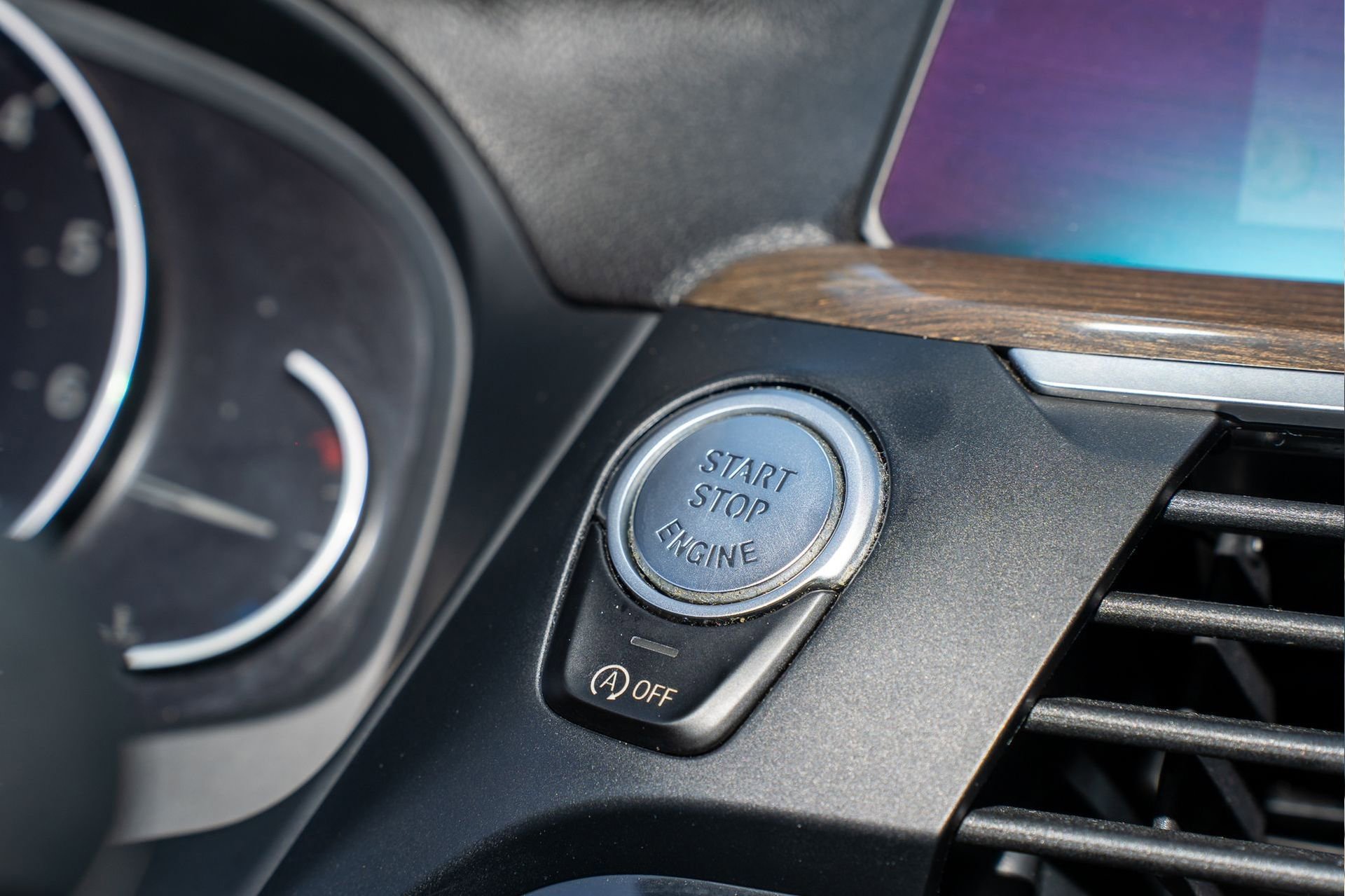 Used 2020 BMW X3 sDrive30i w/ Convenience Package image 33