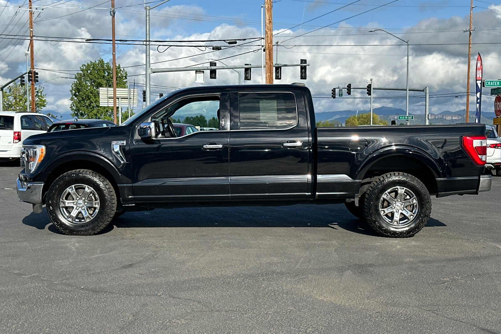 Used 2021 Ford F150 Lariat image 8