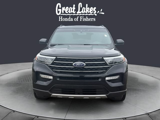 Used 2020 Ford Explorer XLT w/ Equipment Group 202A AWD/4WD image 8