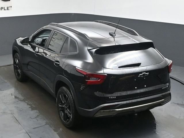 New 2026 Chevrolet Trax ACTIV w/ Driver Confidence Package FWD image 19