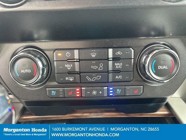 Used 2020 Ford F150 Lariat w/ Max Trailer Tow Package image 27