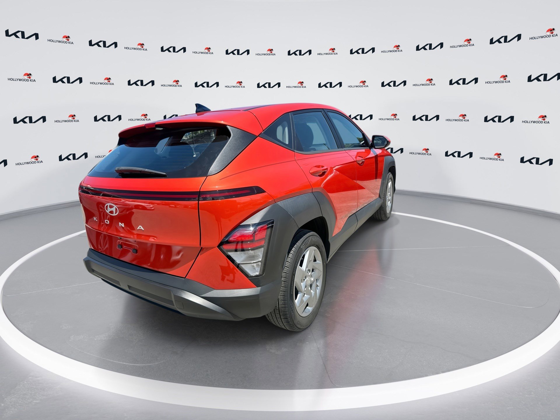 Used 2024 Hyundai Kona SE FWD image 8