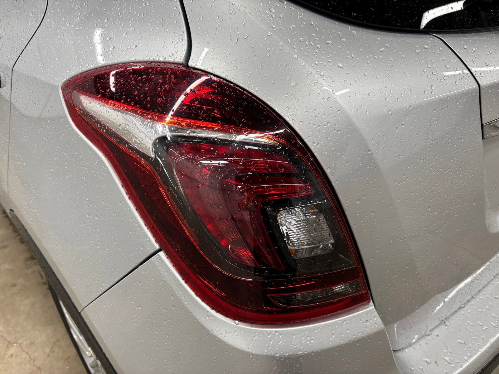 Used 2020 Buick Encore Preferred w/ Safety Package FWD image 7