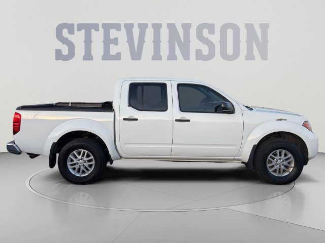 Used 2018 Nissan Frontier SV w/ Value Truck Package AWD/4WD image 6