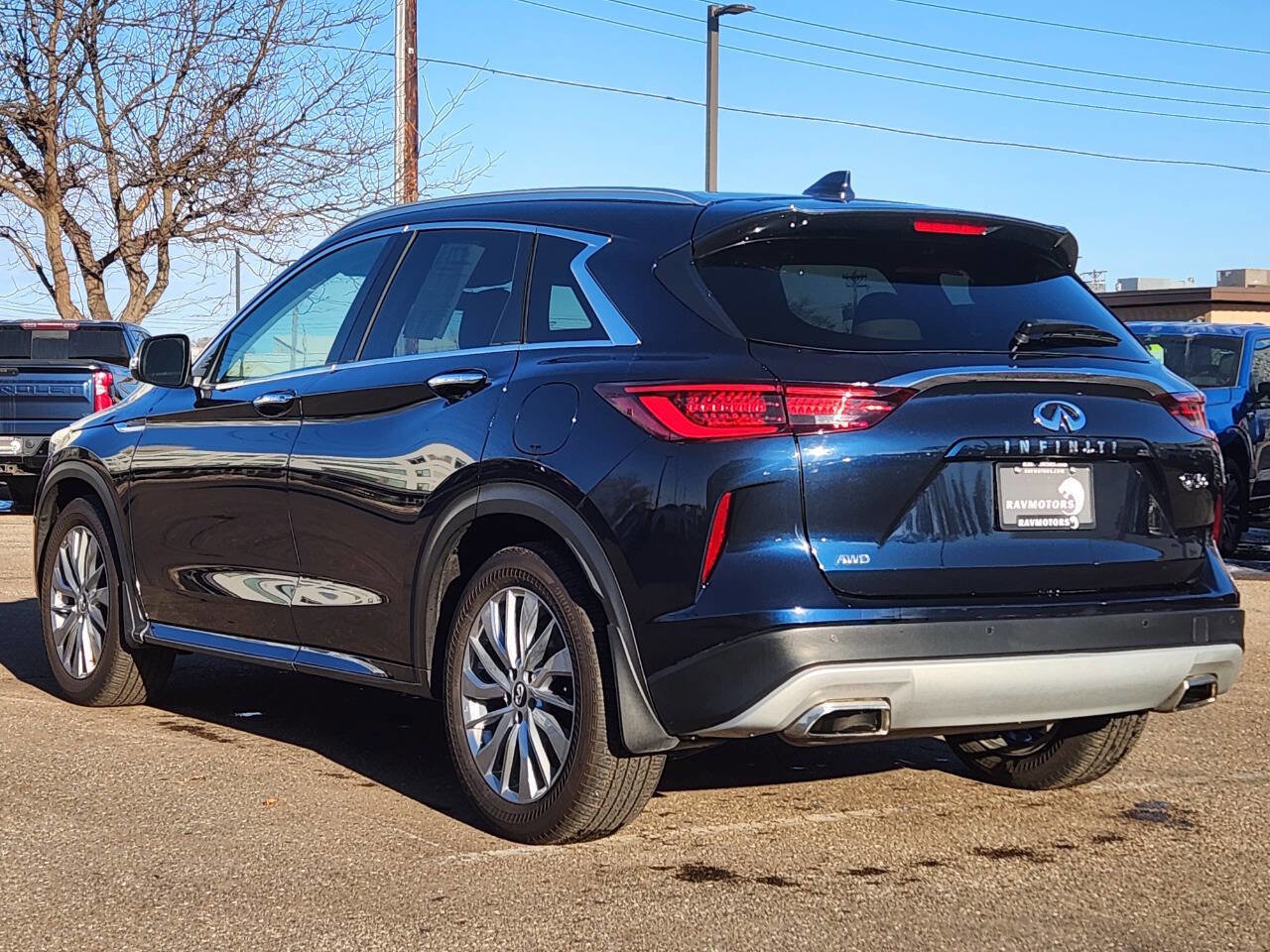 Used 2023 INFINITI QX50 Luxe image 8