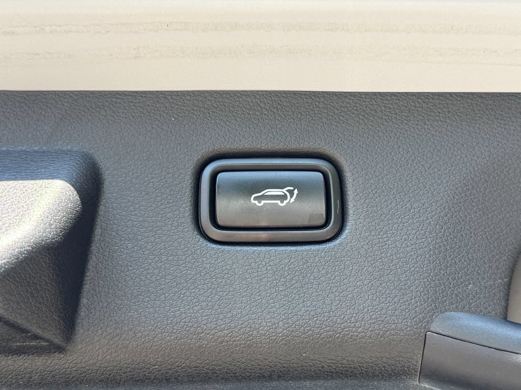 Certified 2023 Kia Sportage X-Line w/ X-Line Premium Package AWD/4WD image 10