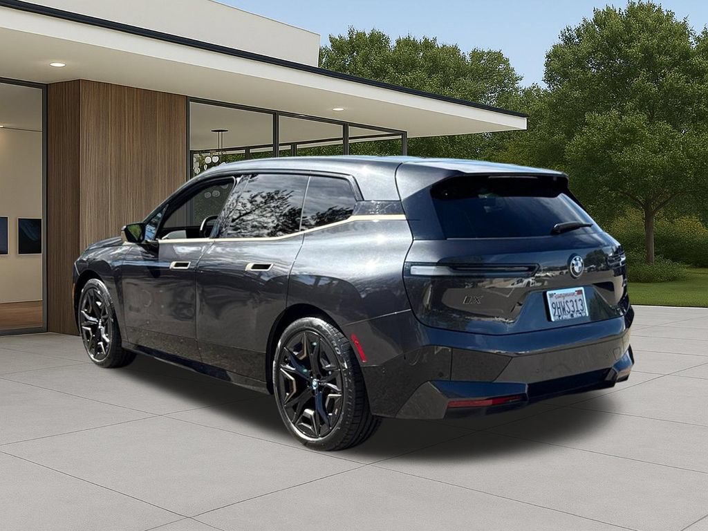 Used 2023 BMW iX M60 AWD/4WD image 13