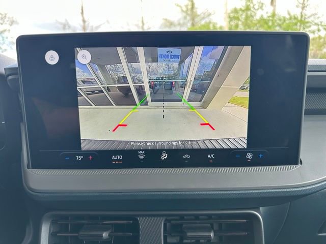 Certified 2025 Ford Maverick XL image 17