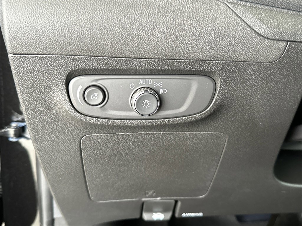 New 2026 Buick Encore GX Sport Touring w/ Advanced Technology Package image 18