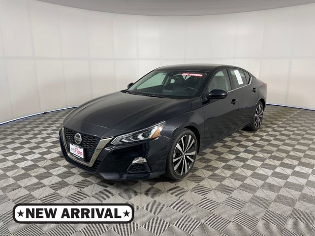 Used 2021 Nissan Altima 2.5 SR FWD image 1