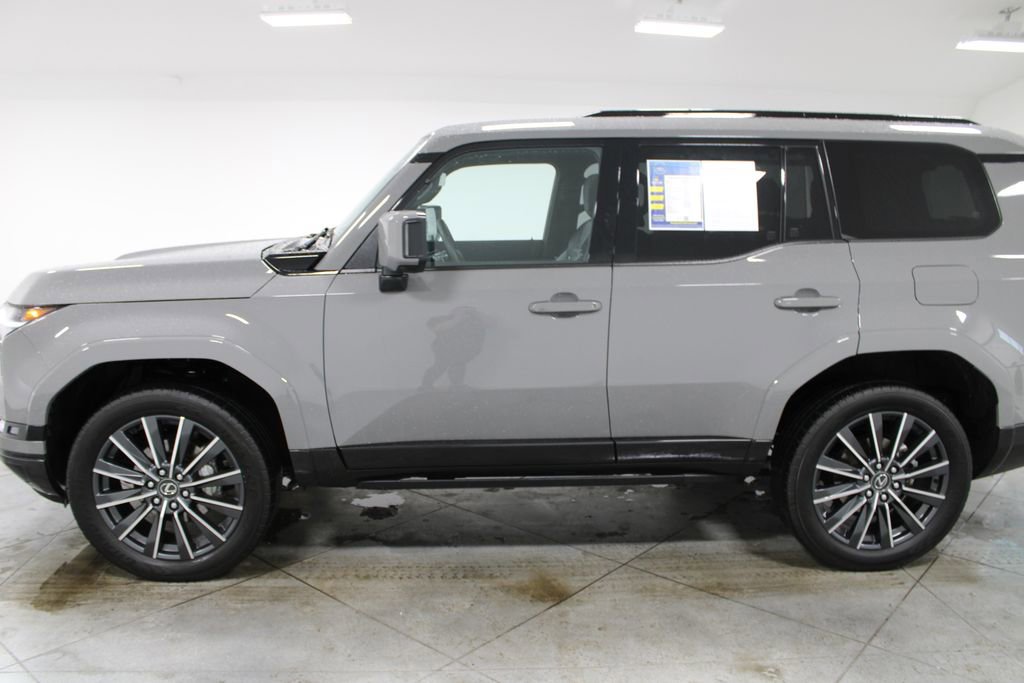 Used 2024 Lexus GX 550 550 Luxury image 6