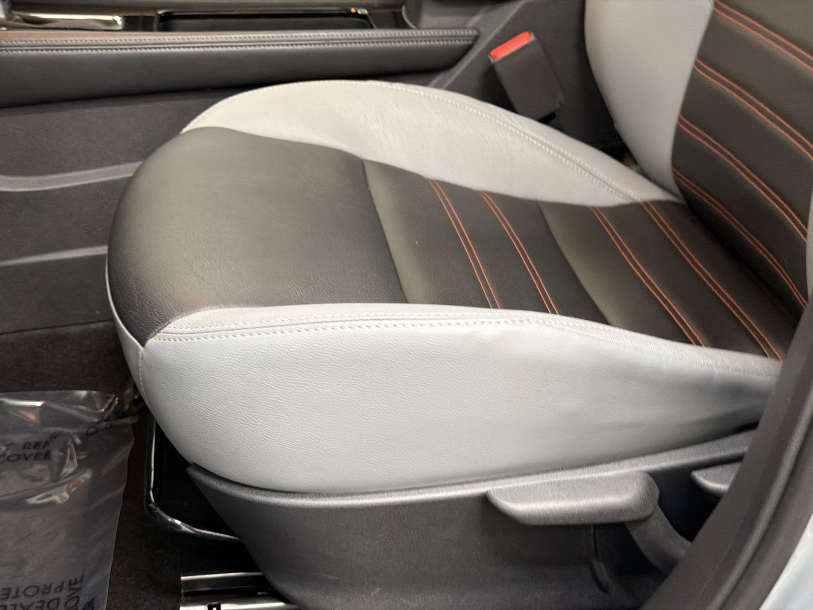 Used 2021 Nissan Kicks SR w/ SR Premium Package FWD image 15