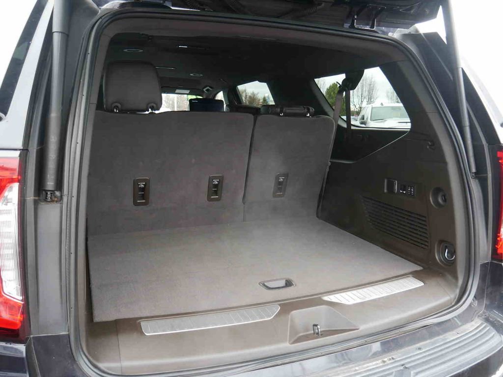 Used 2024 GMC Yukon XL Denali image 8