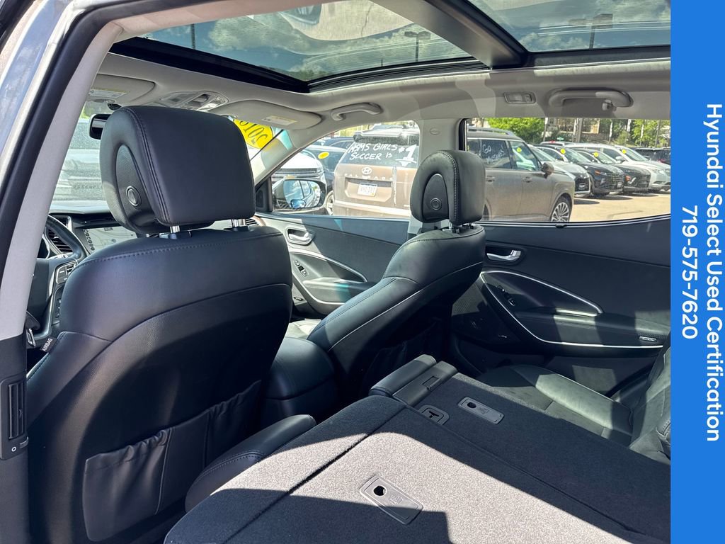 Used 2018 Hyundai Santa Fe Sport w/ Cargo Package AWD/4WD image 32