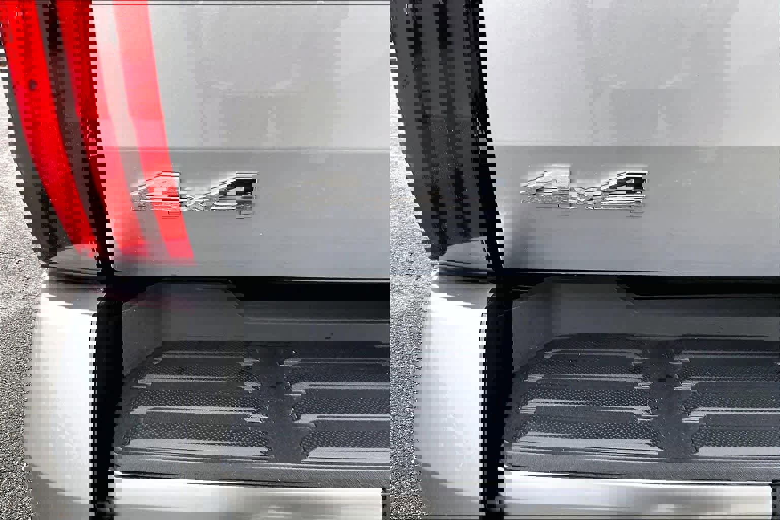 Used 2025 Toyota Tundra Limited image 10