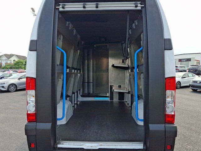 Used 2024 RAM ProMaster 3500 w/ Delivery Van Package FWD image 34