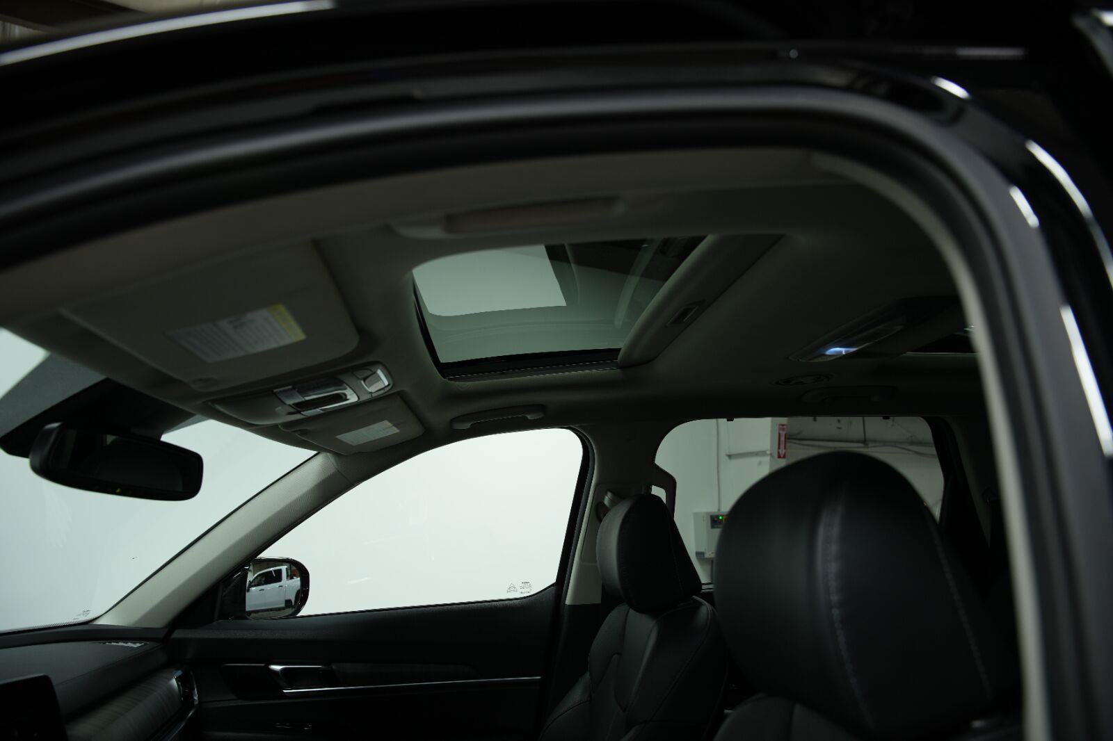 Used 2023 Kia Telluride SX AWD/4WD image 31