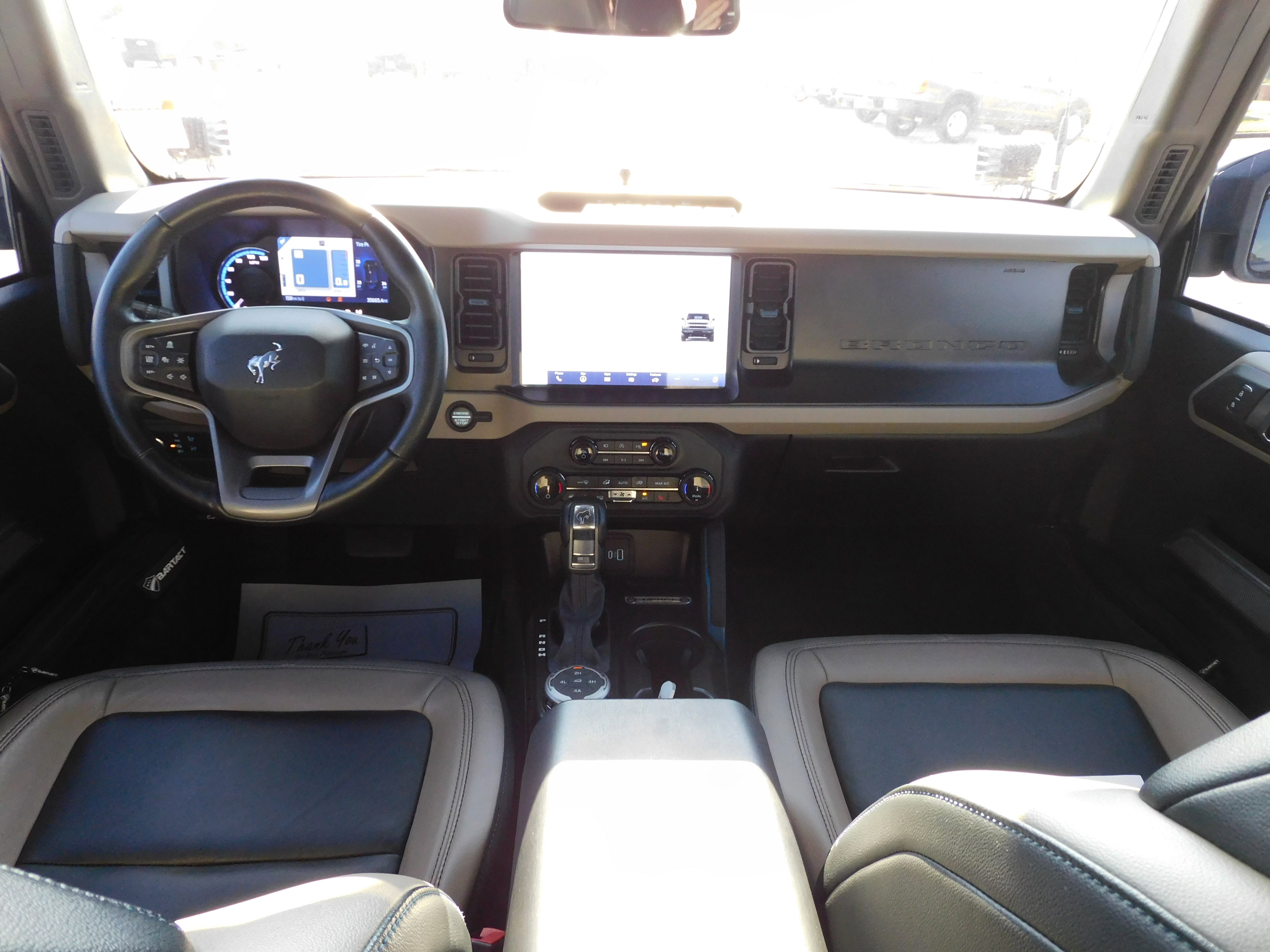 Used 2022 Ford Bronco Wildtrak image 15