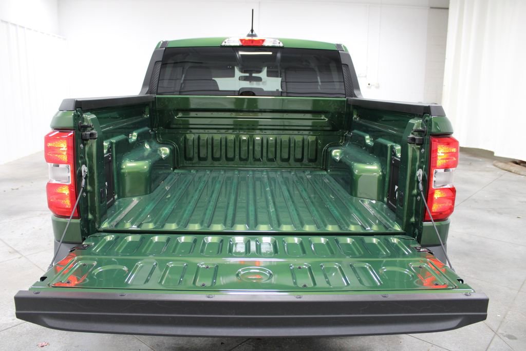 New 2025 Ford Maverick XL image 25