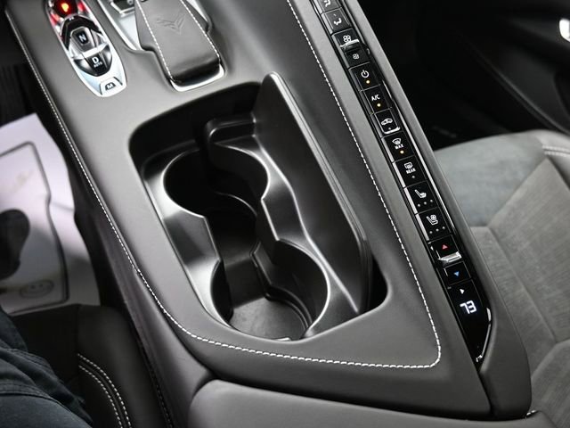 Used 2025 Chevrolet Corvette Stingray Premium Conv w/ Z51 Performance Package image 11