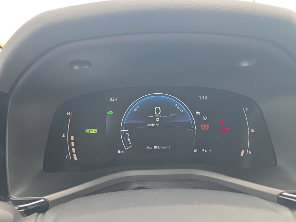 New 2026 Toyota Camry SE FWD image 18