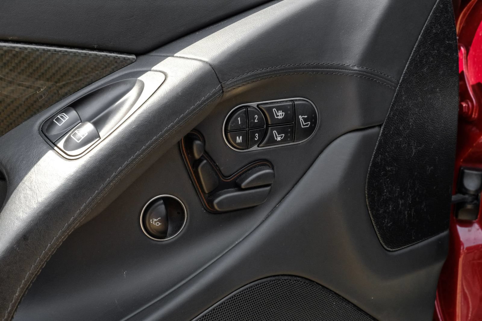 Used 2011 Mercedes-Benz SL 65 AMG image 39
