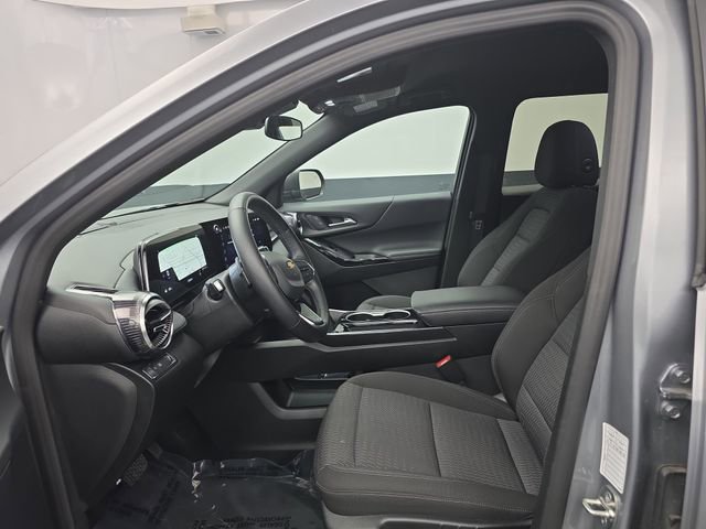 Used 2025 Chevrolet Equinox LT image 22