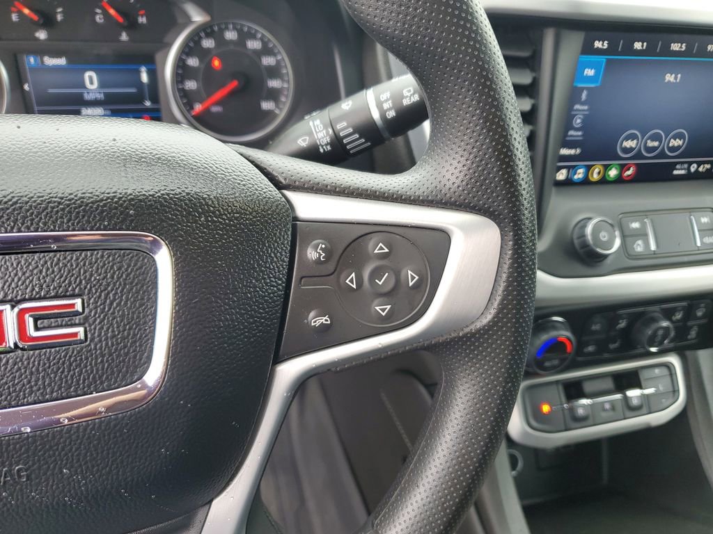 Used 2023 GMC Acadia SLE w/ Driver Convenience Package image 20