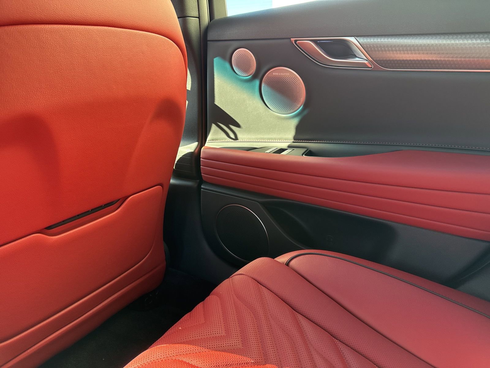 Used 2025 Genesis G80 2.5T Sport Prestige image 17