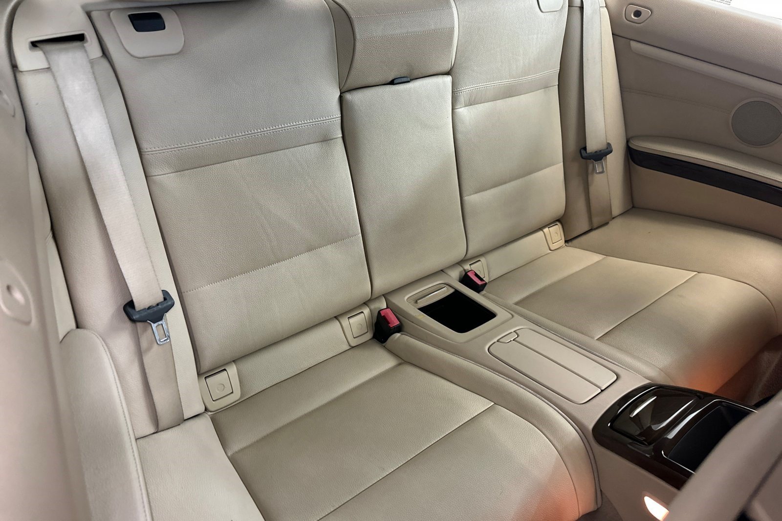 Used 2010 BMW 328i Convertible RWD image 32