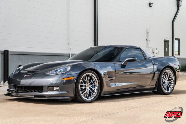 Used 2010 Chevrolet Corvette ZR1 w/ Preferred Equipment Group RWD image 6