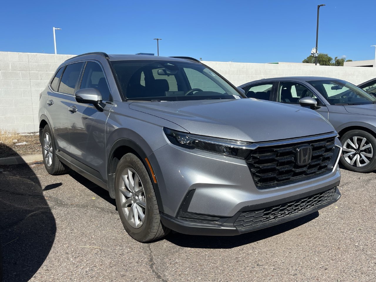 Used 2026 Honda CR-V EX image 3