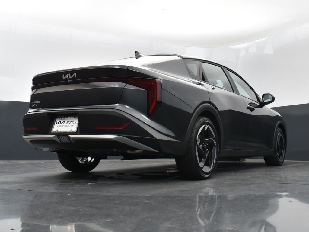 Certified 2025 Kia K4 GT-Line Turbo FWD image 35