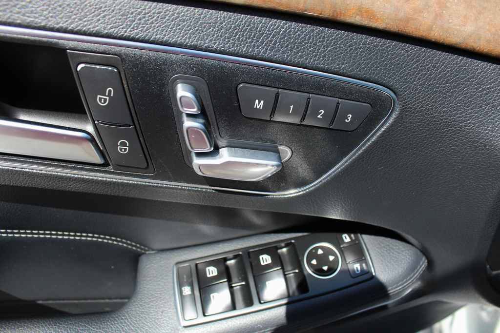Used 2014 Mercedes-Benz E 350 Sedan w/ Premium 1 Package image 12