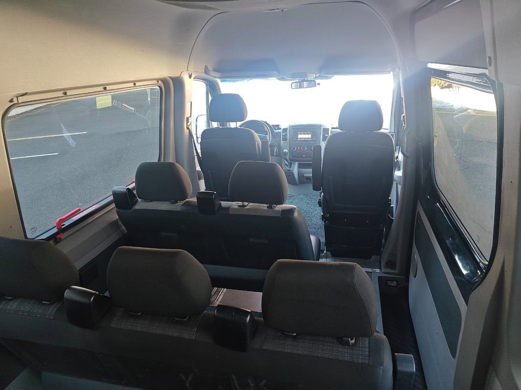 Used 2016 Mercedes-Benz Sprinter 2500 image 25