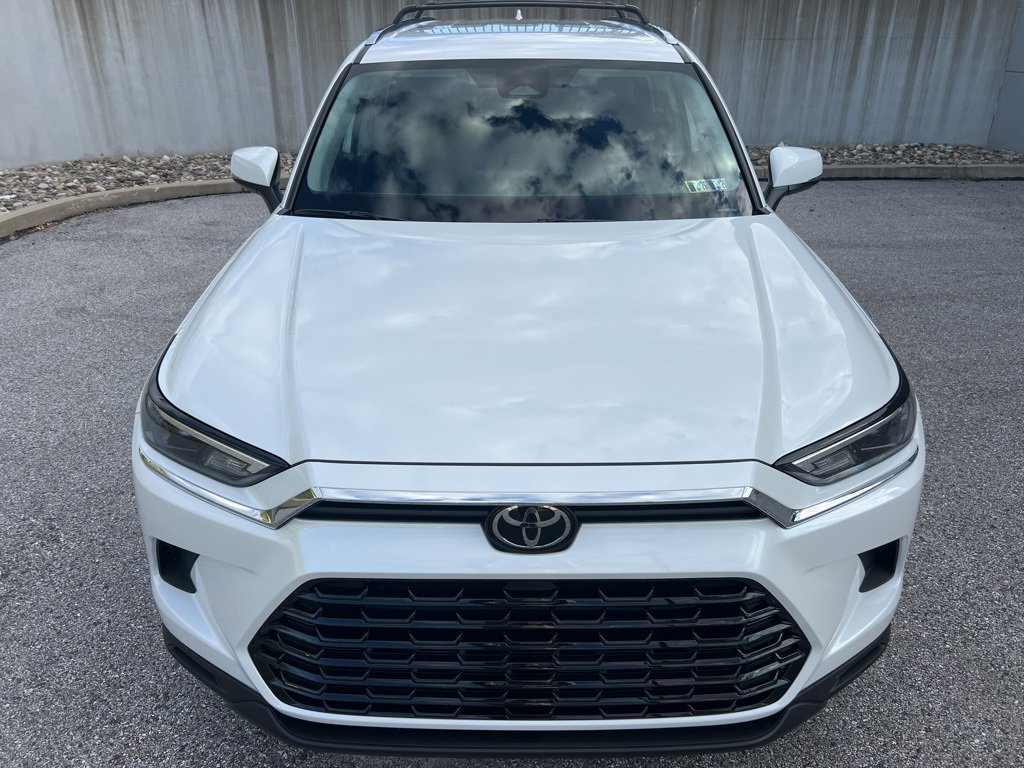 New 2026 Toyota Grand Highlander AWD image 10