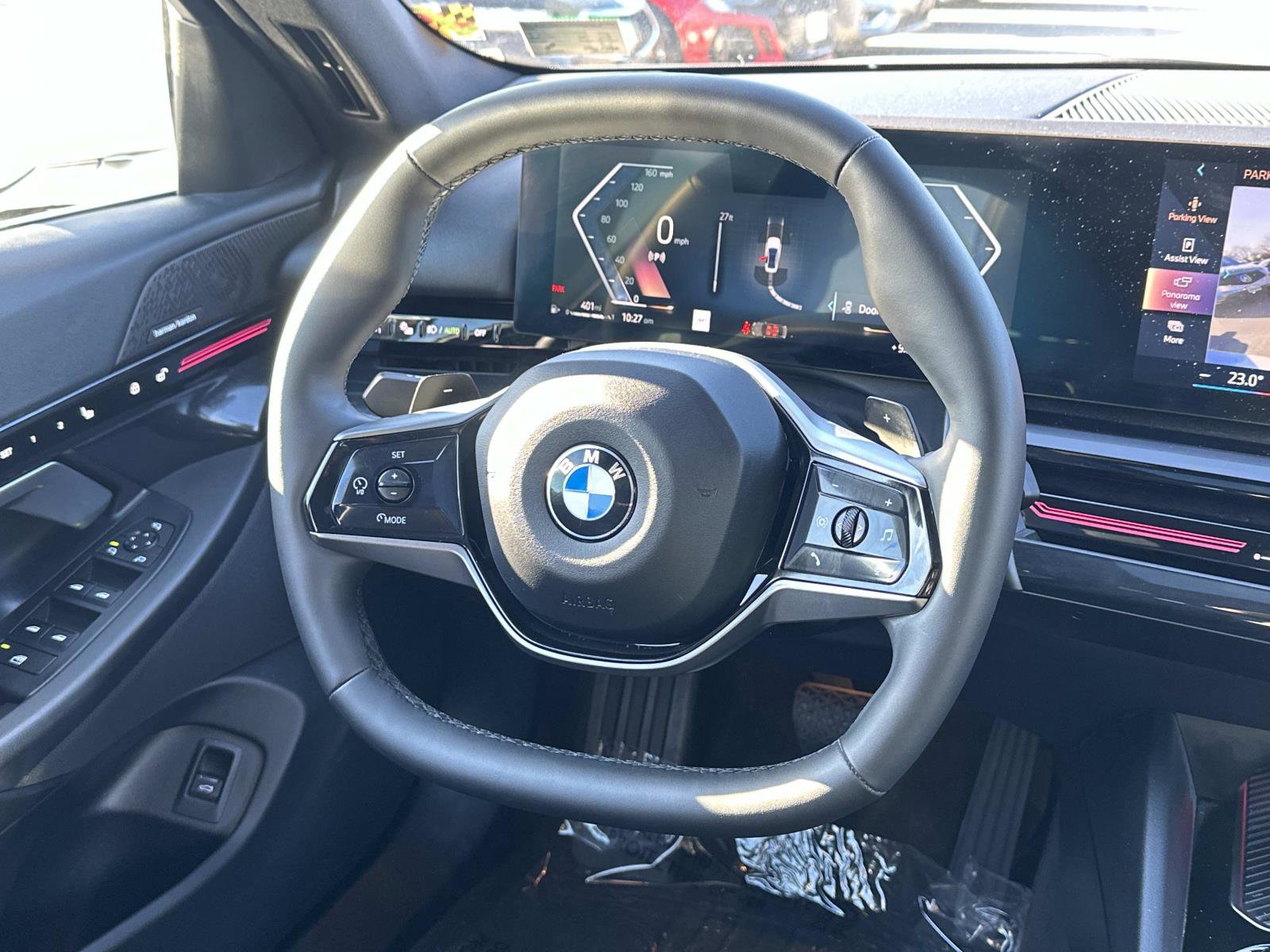 Used 2024 BMW 530i xDrive w/ Convenience Package image 26