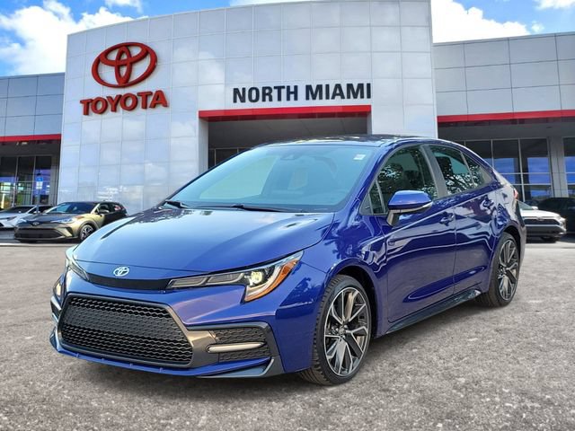 Used 2022 Toyota Corolla SE FWD image 2