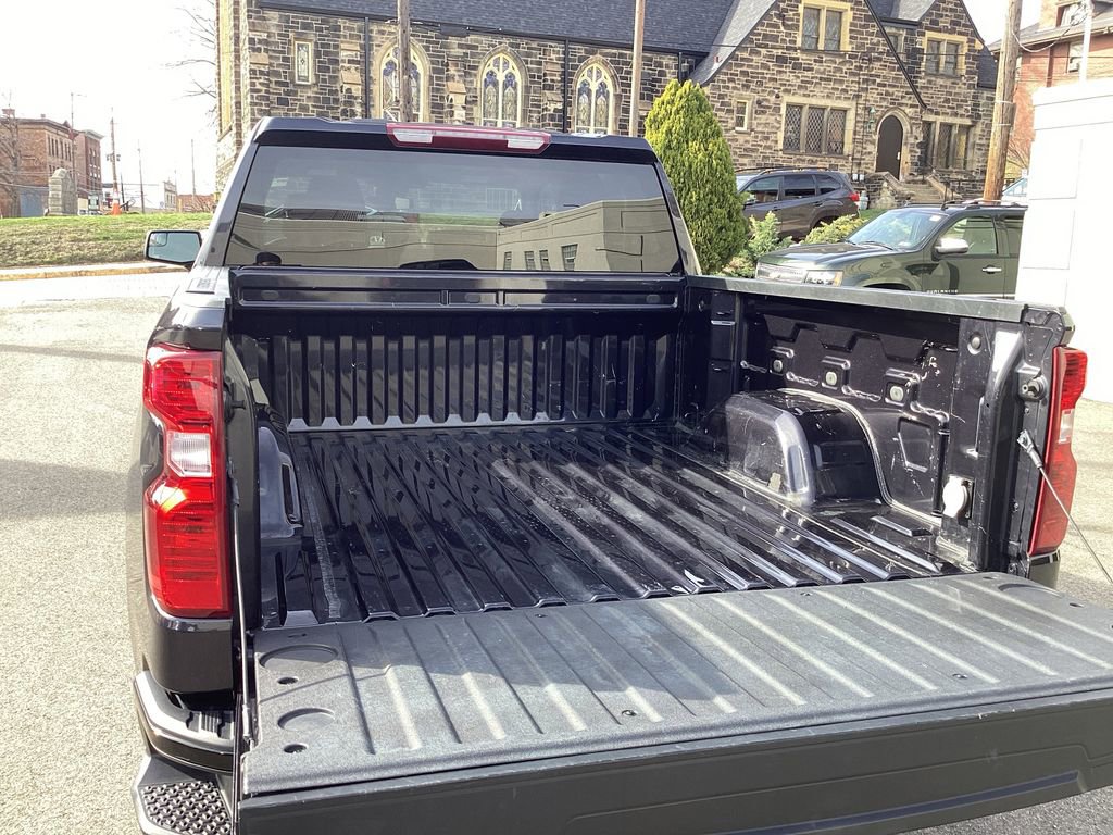 Used 2023 Chevrolet Silverado 1500 Custom Trail Boss w/ LPO, Dark Essentials Package image 31