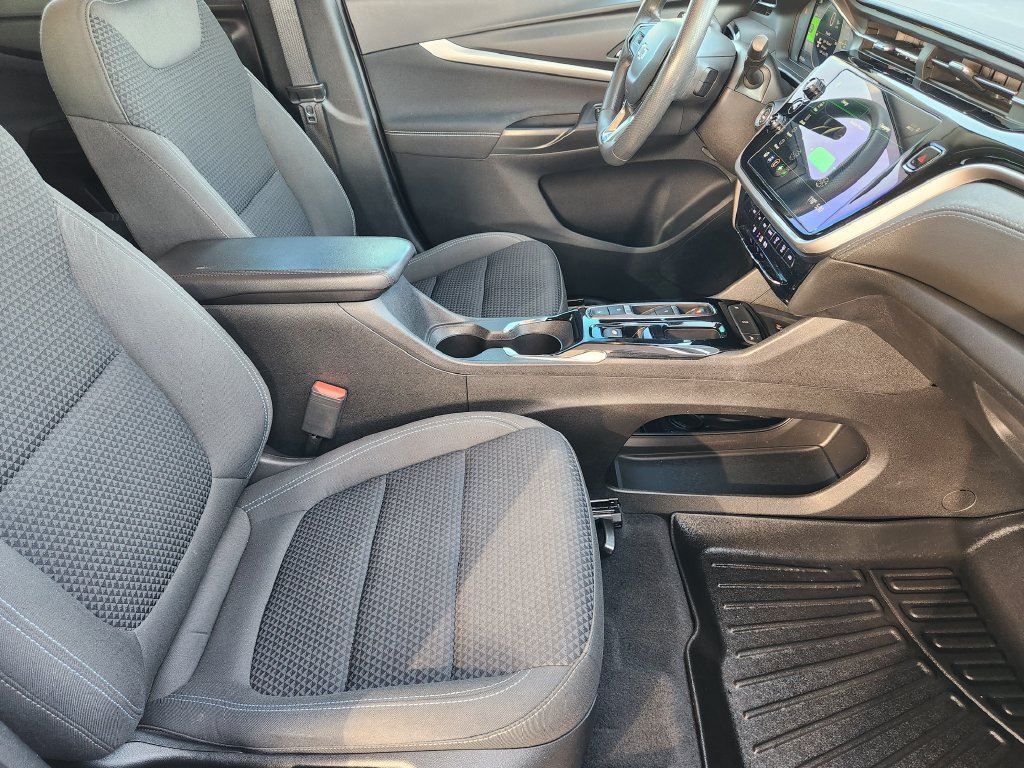 Used 2023 Chevrolet Bolt EUV LT FWD image 14