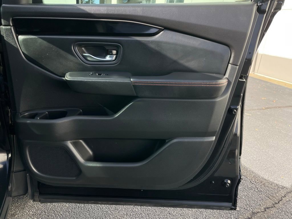 Used 2024 Honda Pilot TrailSport image 33