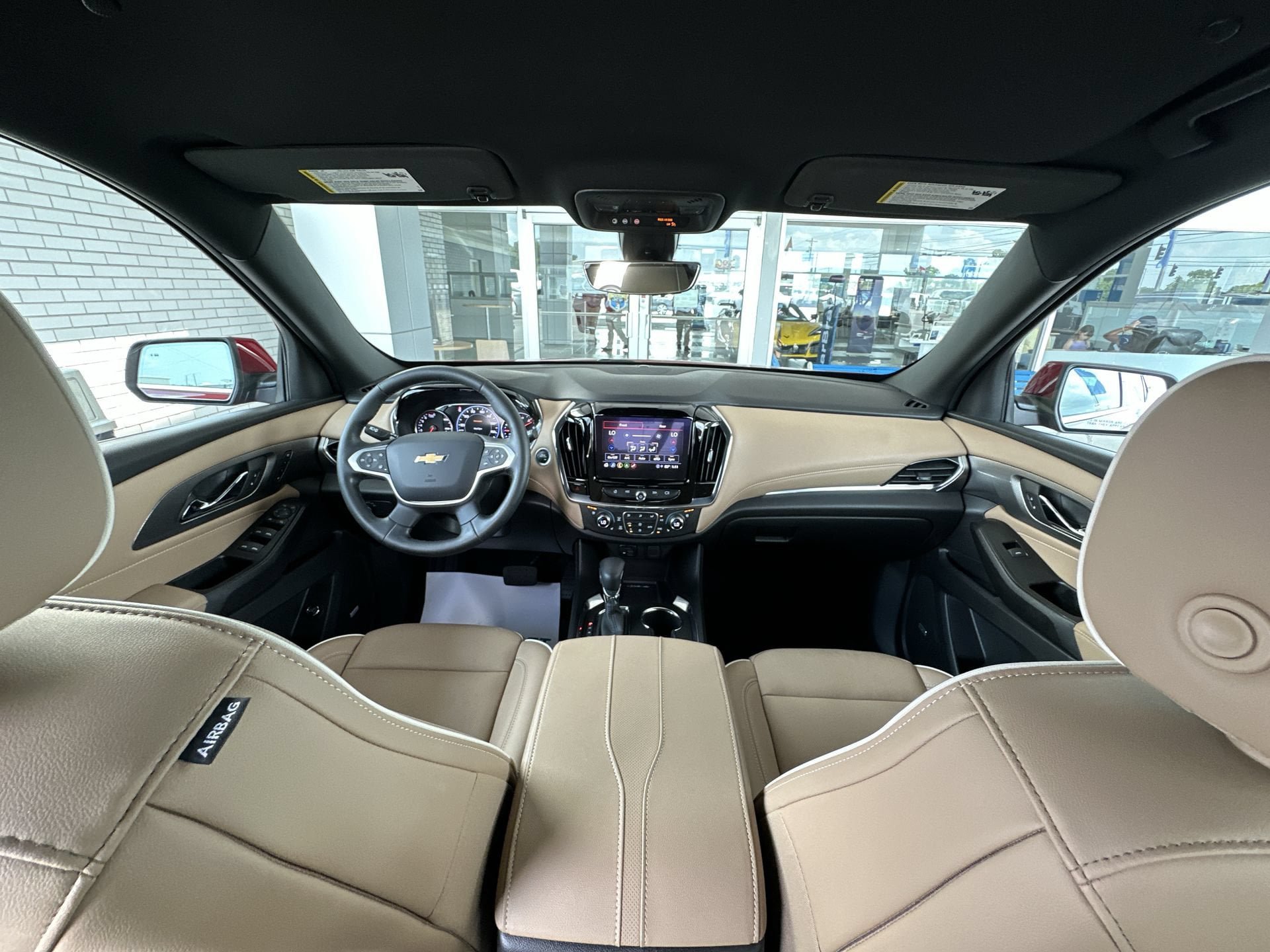 Certified 2023 Chevrolet Traverse Premier FWD image 20